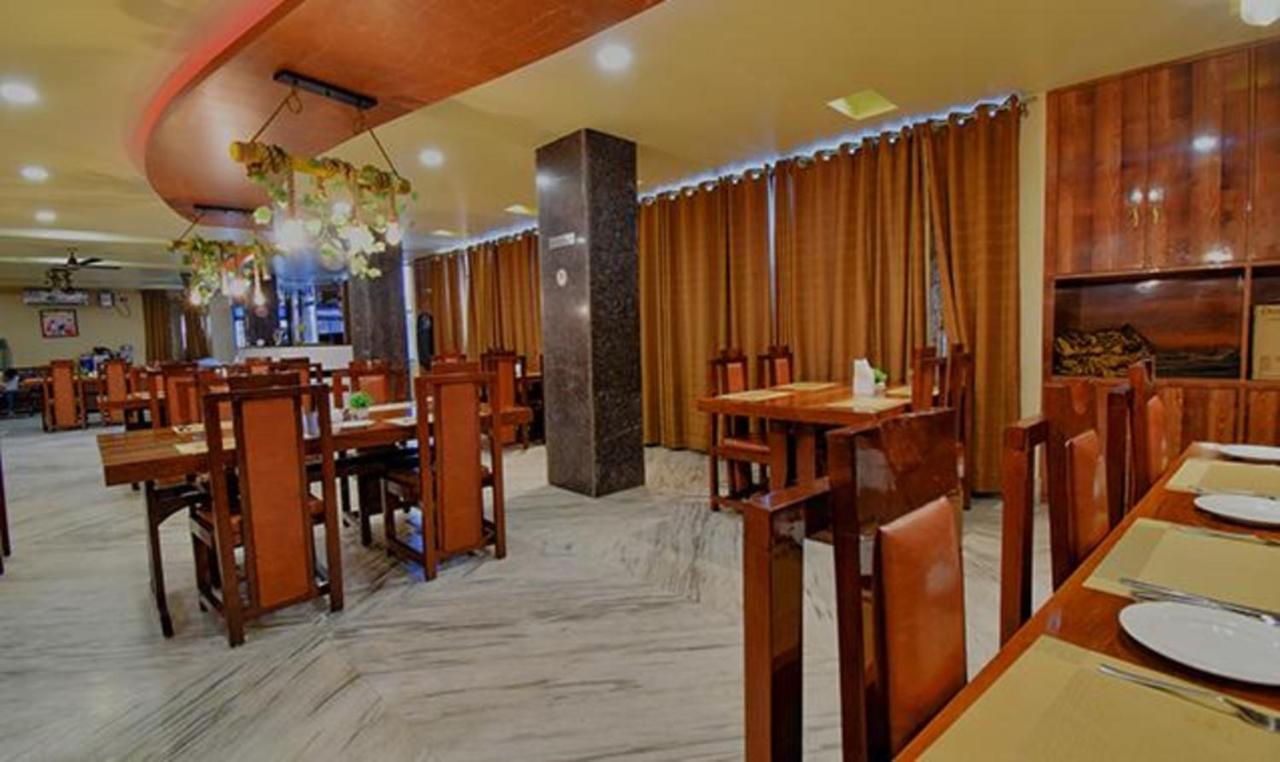 Fabhotel Rr Suites Γουβαχάτι Εξωτερικό φωτογραφία